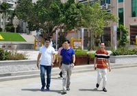泉州台商投资区教育文体旅游局局长陈东灿莅临泉州第十六中学（惠南中学）调研指导